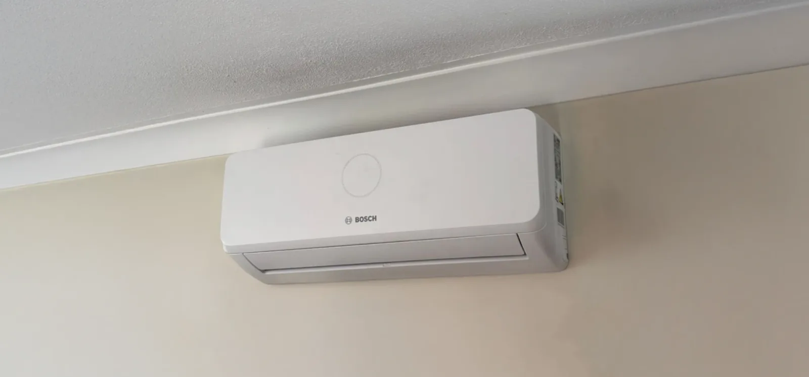 F-Gas qualified installer commissioning a Bosch system